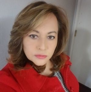 Meet your Posher, Leticia